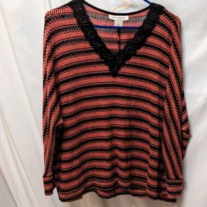 Skye's The Limit sweater size large